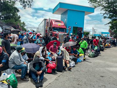 Nicaragüenses varados en frontera con Costa Rica por Covid-19 logran ingresar a su país