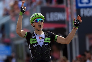 Italiano Formolo se apunta a cuarta etapa; Clarke está de líder