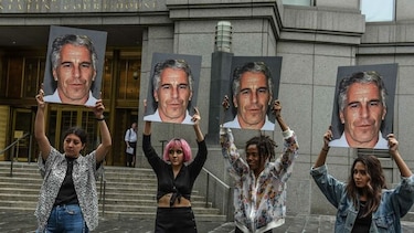 Investigaciones y críticas en Estados Unidos por la muerte en prisión del magnate Jeffrey Epstein