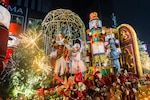 Más de 300 mil personas en el desfile de Navidad de ciudad de Panamá