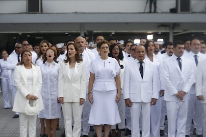 Primer asalto: alianza entre partidos tradicionales frena la renovación de la Asamblea