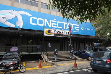 El Gobierno venezolano levanta las restricciones a webs de medios en medio del diálogo