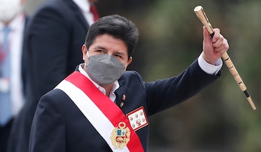El presidente de Perú cambia a seis ministros, tras ratificar a su primer ministro