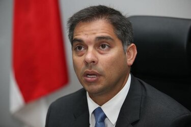 Asesoría Jurídica evalúa gastos de planilla otorgados por Gálvez
