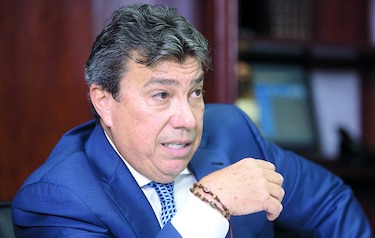 Ministerio de Obras Públicas contrata a empresario investigado