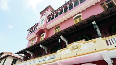 El majestuoso de la plaza Bolívar