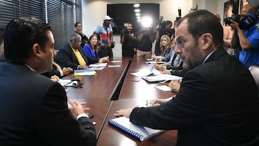 MEF insta a continuar un manejo serio del proceso de transición