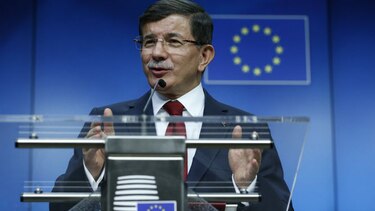 Turquía pide a Rusia que 'reconsidere' las sanciones tras derribo de avión