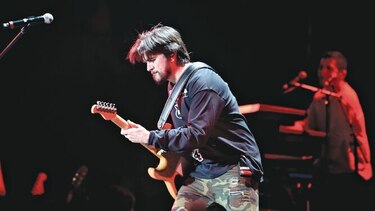 20 años del Festival Vive Latino se luce con grandes del ‘rock’ en español
