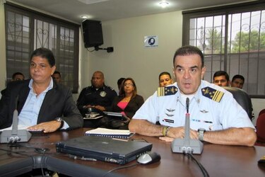 Diputados aprueban $13.5 millones para recuperar cuatro helicópteros