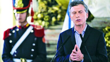 Allanan sede de MF en El Salvador