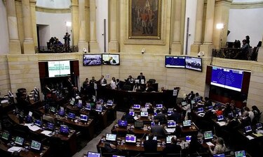 Comisionado de paz apunta 'puntos críticos' en diálogo con FARC