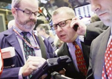 Wall Street insiste recuperar dólar