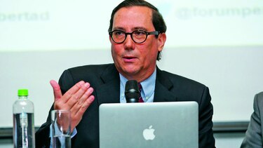 Con ‘el cierre de un medio pierde toda la sociedad’
