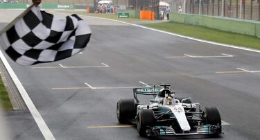 Vettel y Hamilton trasladan su emocionante pulso a Azerbaiyán