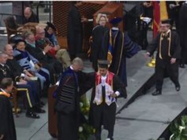 El panameño Ulises Núñez se graduó con honores en Georgia Tech