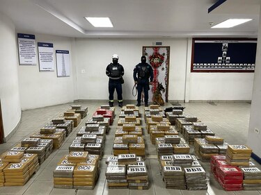 Decomisan 949 paquetes con droga en un puerto colonense 
