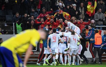 España se clasifica para la Eurocopa-2020 tras empatar
