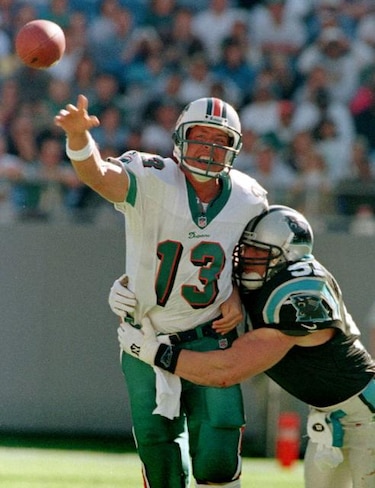 Dan Marino se deslinda de demanda a NFL