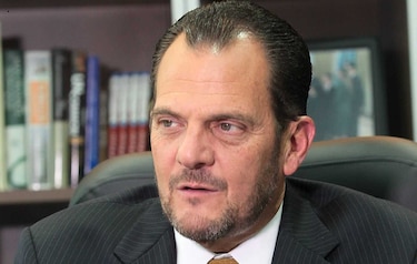 Contralor Federico Humbert no dice nada sobre investigaciones