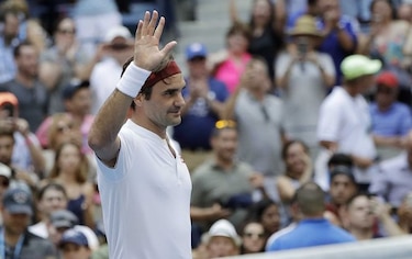 Federer barre a Paire y jugará contra Kyrgios en tercera ronda; Puig es eliminada