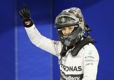 Rosberg logra la ‘pole’ en Bahréin y Hamilton lo escoltará