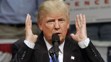 Donald Trump advierte de investigaciones a Hillary Clinton