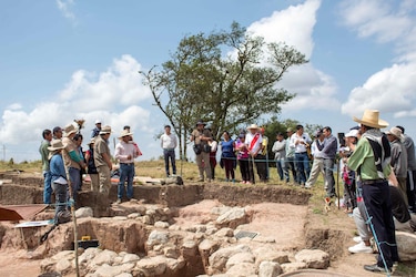 Arqueólogos encuentran una tumba de 3,000 años de uno de los primeros sacerdotes de Perú
