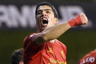 United gana en la Liga Premier