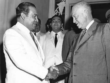 1956: generales, caudillos, presidentes y el legado de Bolívar