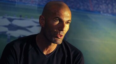 Zidane a TeenSport.com: “La única manera de conseguir algo en la vida es trabajando”