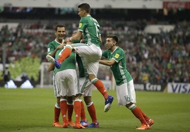 México intenta mantenerse en la cima de la hexagonal
