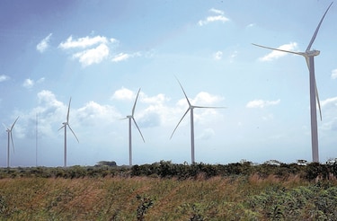 Panamá expone en la ONU crecer las energías limpias