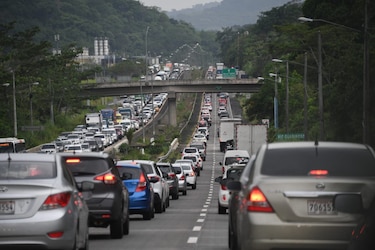 Alza de combustibles no se detiene,  el sector privado pide al Gobierno ‘actuar’