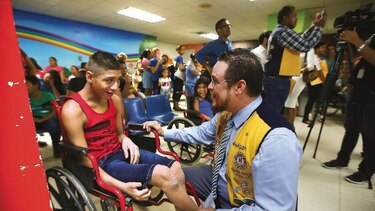 Cirugías ortopédicas para niños con parálisis
