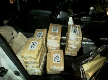Abandonan vehículo con 61 kilos de droga en Antón