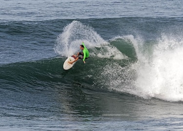 Jon Hanna y Sonia ‘Pucha’ García regresan al ISA World Surf Masters