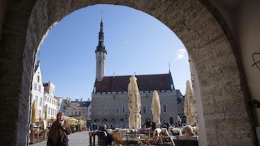 Los 5 países más seguros del mundo para las mujeres que viajan solas ¿Cuáles son de América Latina?