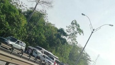Se registra accidente de tránsito en la vía Centenario