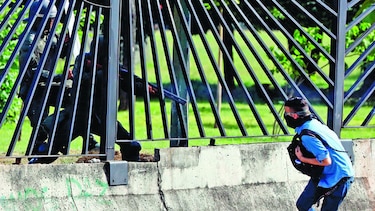 Maduro fustiga a la OEA y a la fiscal; otro joven asesinado