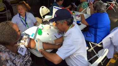 Se inicia el megacenso de salud en la Arena Roberto Durán