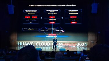 Expertos se reúnen para hablar sobre innovación y buenas prácticas en la nube