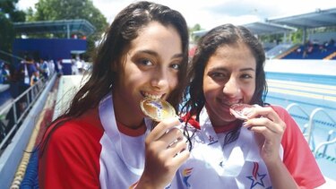 Nocentini y Carrillo se lucen en natación