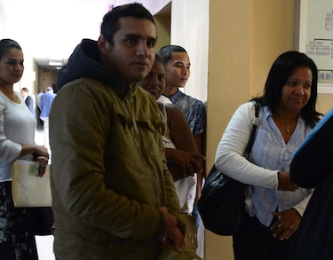 El dolor de los padres de las víctimas de la heparina con alcohol bencílico se reaviva