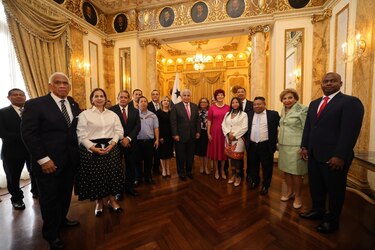 ¿Cuánto costará la contratación de excandidatos derrotados en las pasadas elecciones?