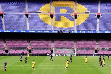 Bartomeu confirma dos dimisiones por el partido a puerta cerrada
