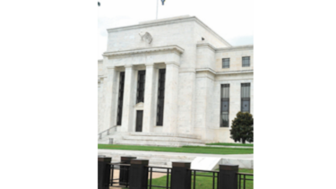 FED vigila aumento en deuda privada