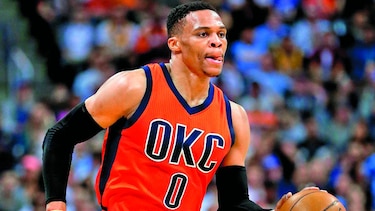 Westbrook eclipsa récord de triple-dobles