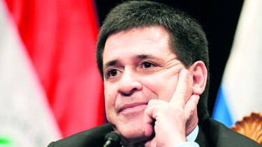 Oposición pide renuncia del vicepresidente paraguayo e investigar a Cartes