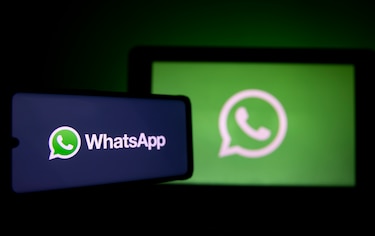 WhatsApp restablece servicio; usuarios reportaron fallas